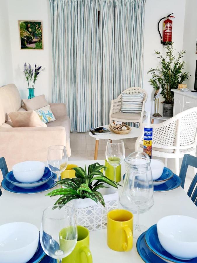 Apartamentos Delfines Кала-Бланка Экстерьер фото