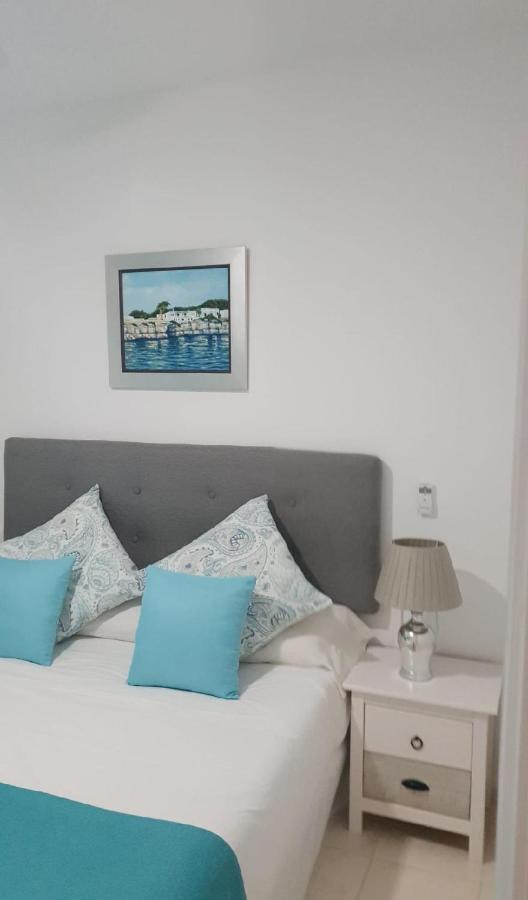 Apartamentos Delfines Кала-Бланка Экстерьер фото